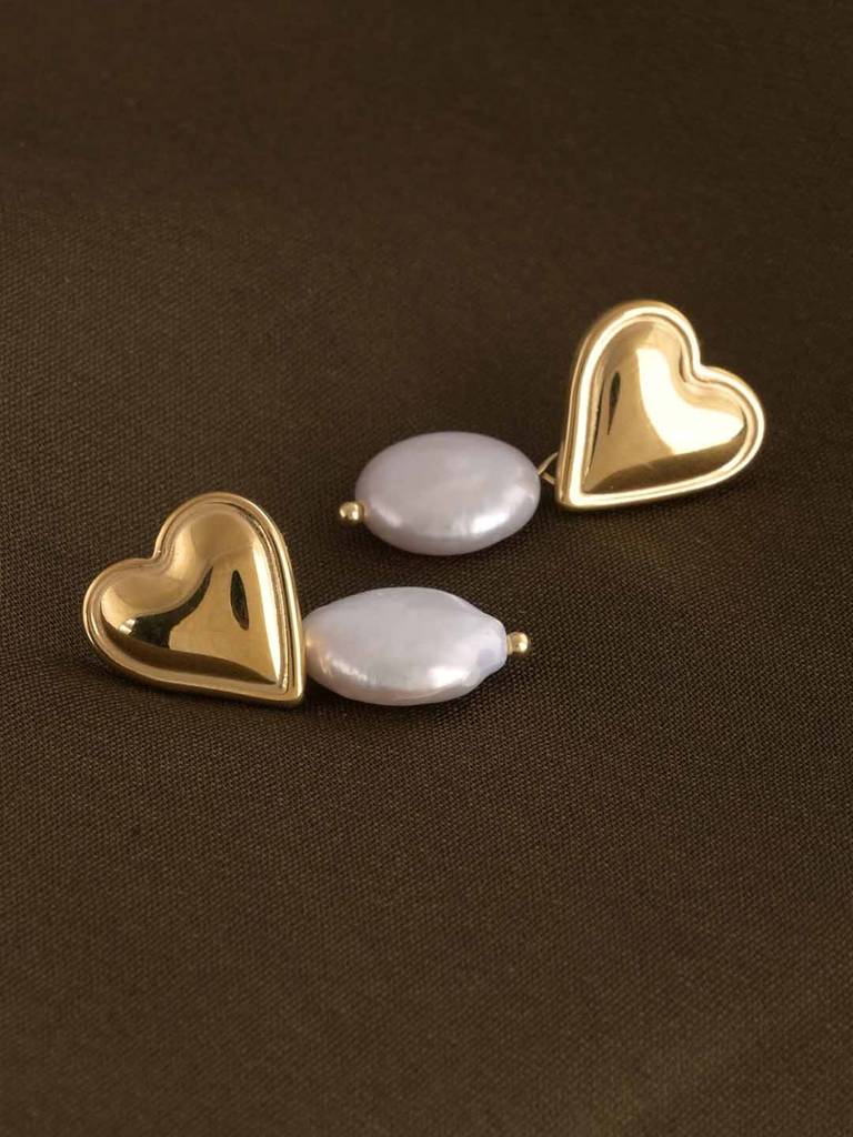 Dangling Pearl Heart Earrings For Womens Waterproof & Anti-Tarnish : PMW01ER003