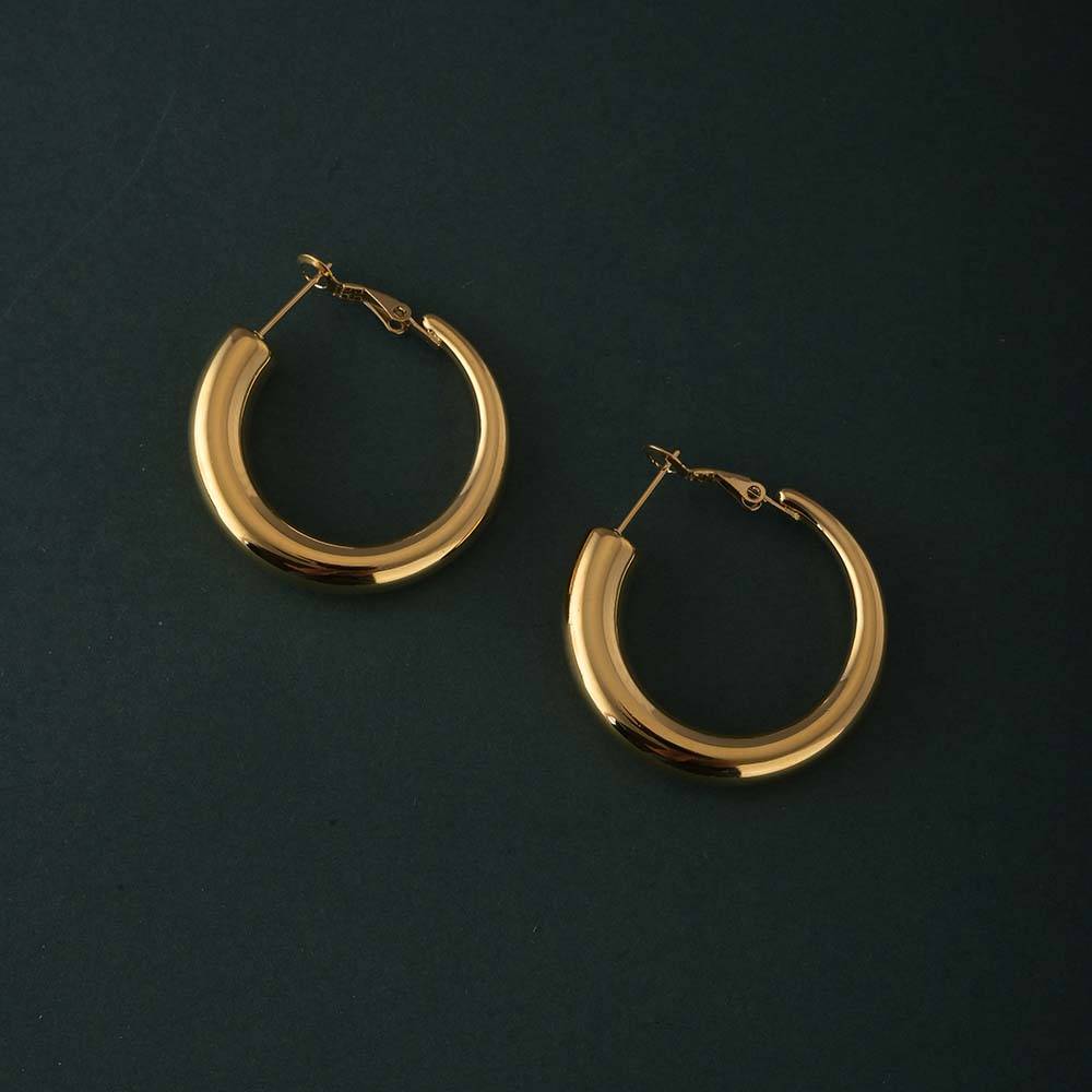 Classic Gold Hoops : PMW01ER043