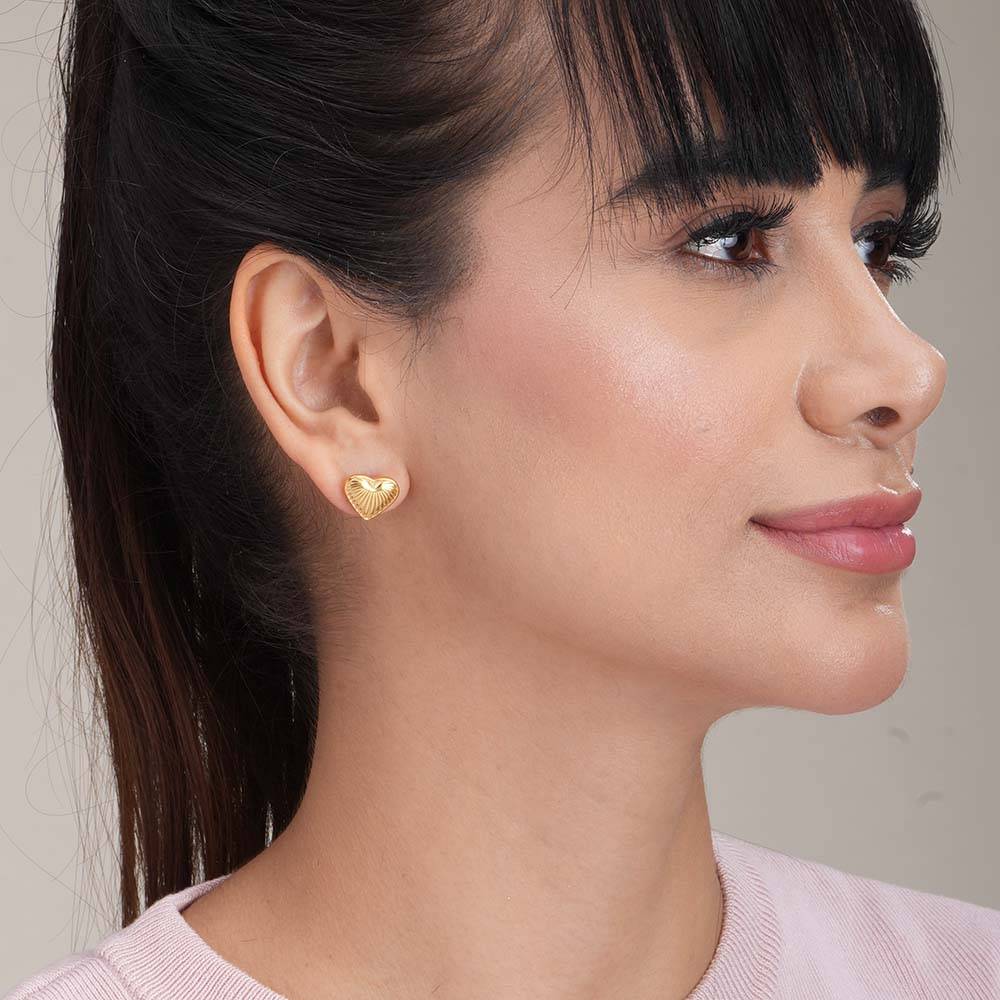 Heart Rays Earrings For Womens Waterproof & Anti-Tarnish : PMW01ER097