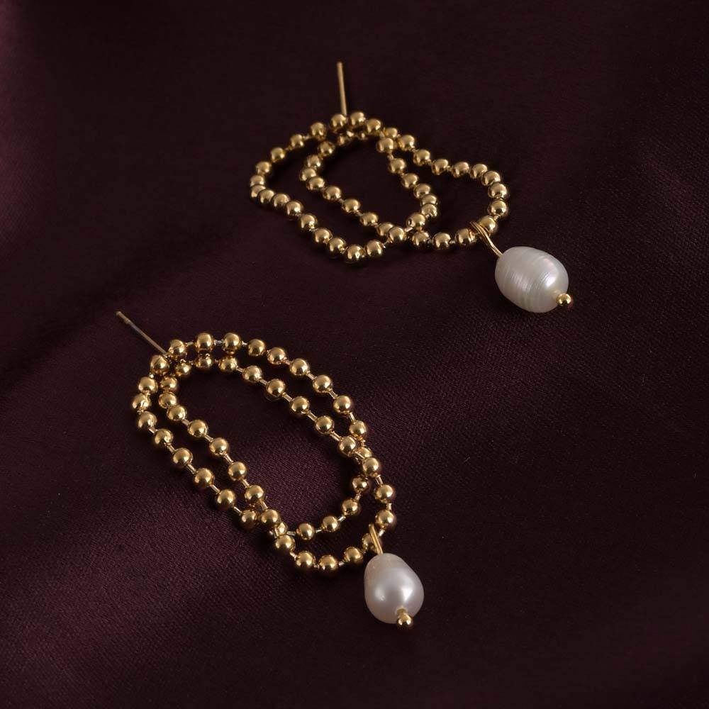 Beaded Pearl Grace Earrings : PMW01ER100