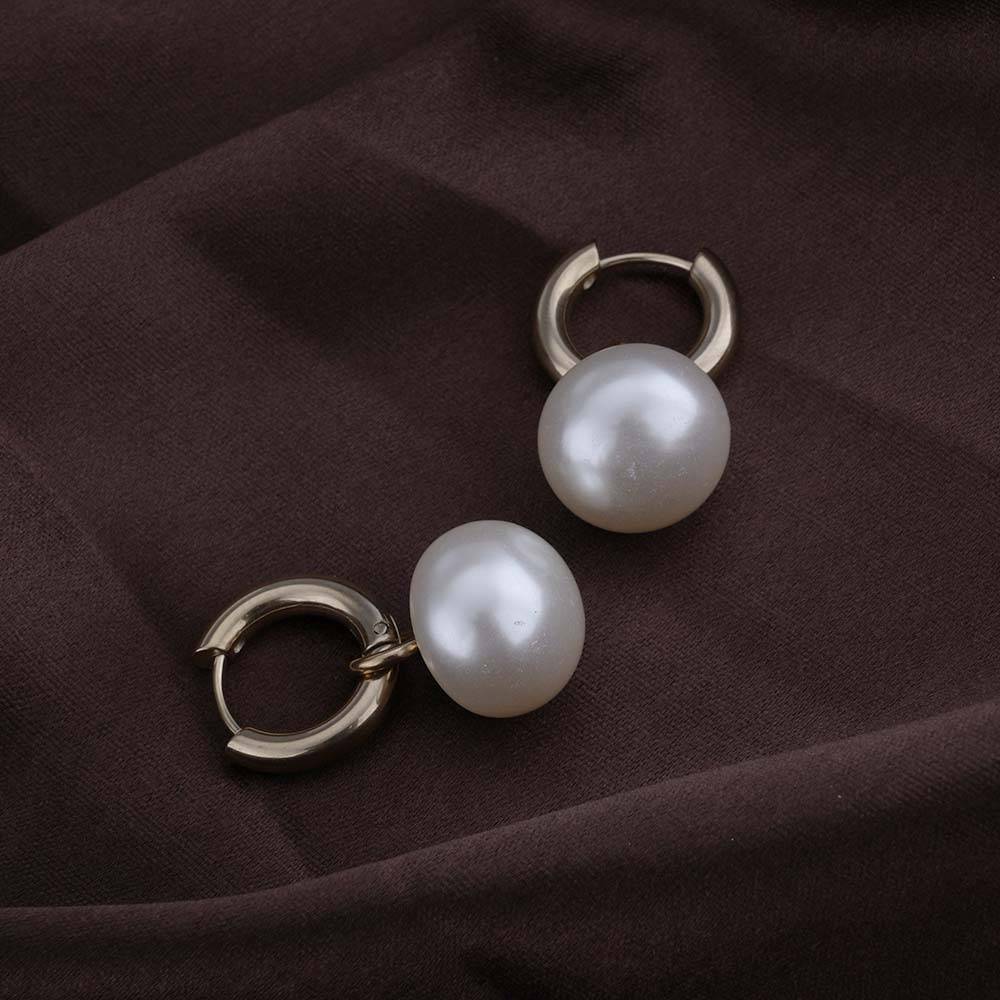 Drop Pearl Hoop Earrings : PMW01ER141