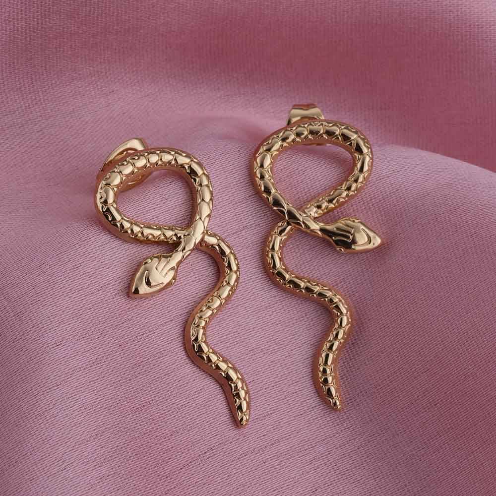 Gold Twisted Snake Stud Earrings : PMW01ER147