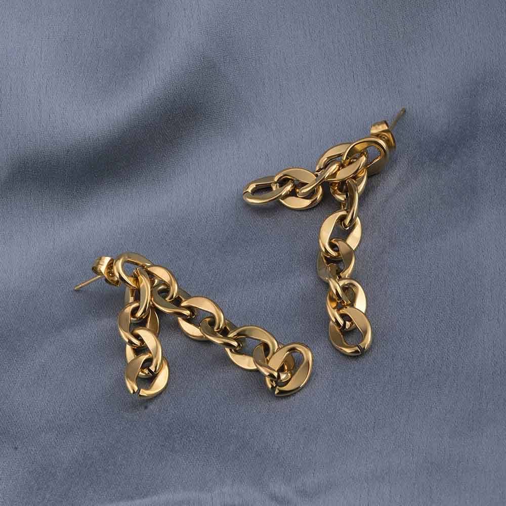 Dangling Gold Chain Drop Earrings : PMW01ER158