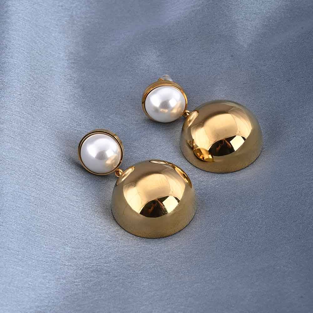 Gold Dome Drop Earrings With Pearl : PMW01ER173