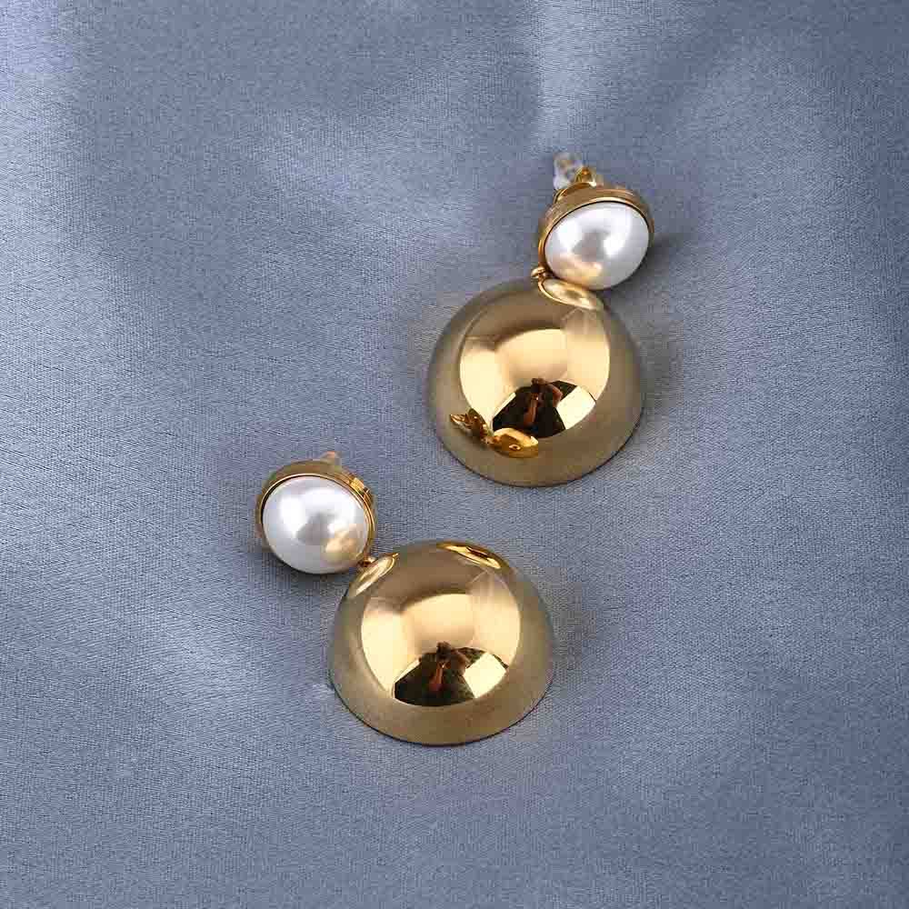 Gold Dome Drop Earrings With Pearl : PMW01ER173