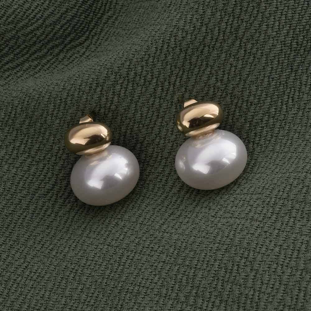 Pearl Gold Stud Earrings : PMW01ER182