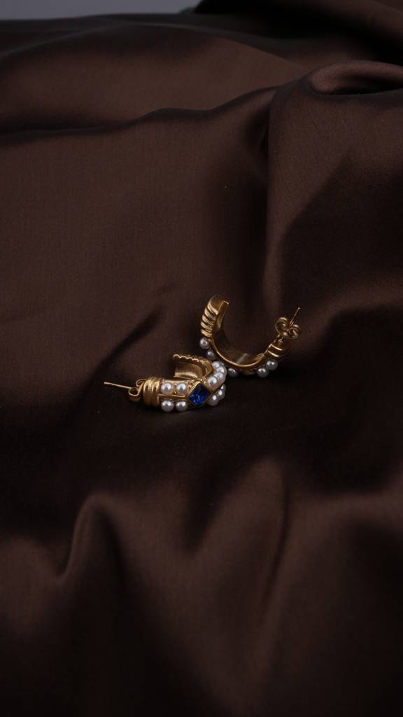 Classic Pearl And Sapphire Gold Hoop Earrings : PMW01ER184
