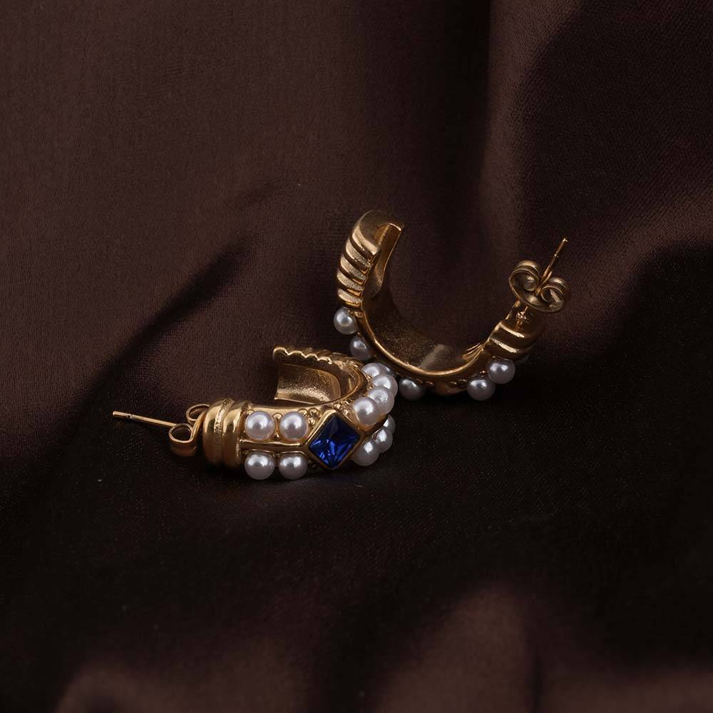 Classic Pearl And Sapphire Gold Hoop Earrings : PMW01ER184