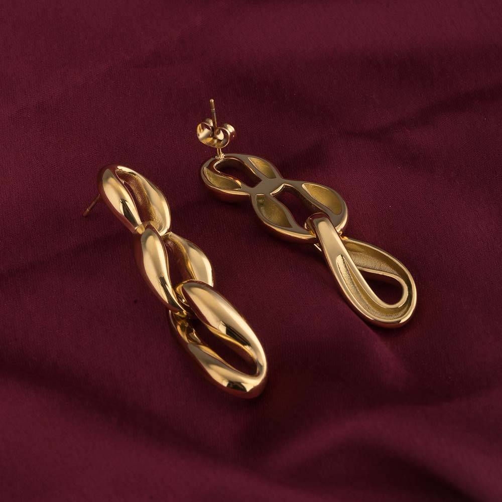 Linked Gold Chain Drop Earrings : PMW01ER209