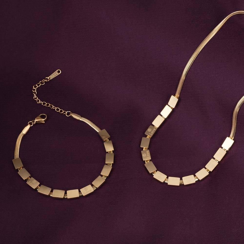 Golden Grandeur Necklace & Bracelet Jewellery Set For Womens : PMW01JS003