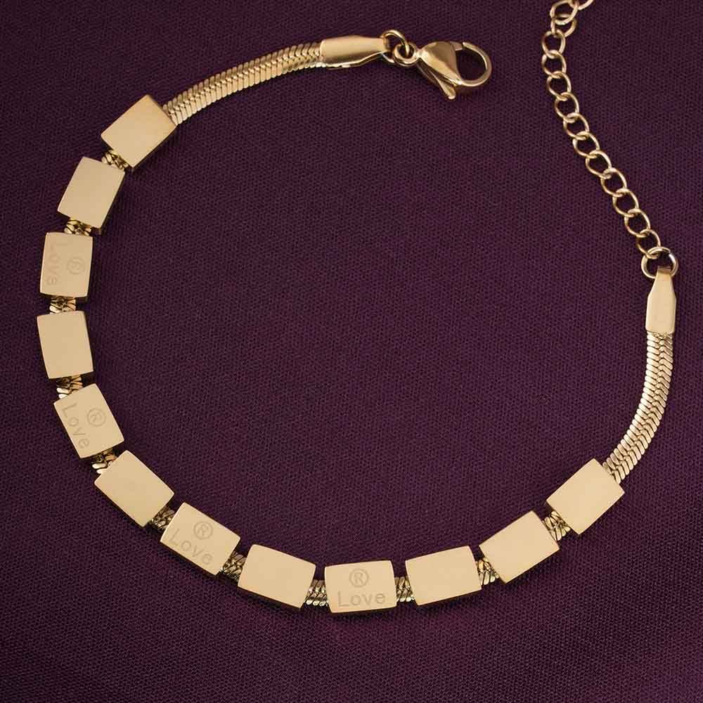 Golden Grandeur Necklace & Bracelet Jewellery Set For Womens : PMW01JS003