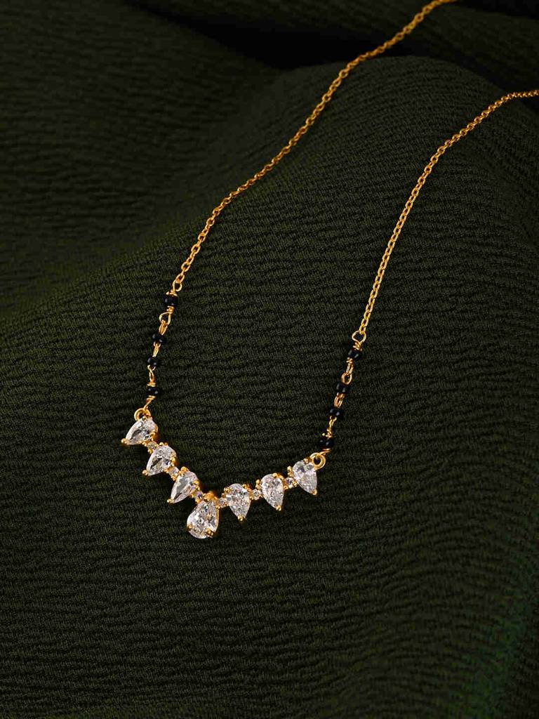 Sparkling Opulence Mangalsutra : PMW01MN003