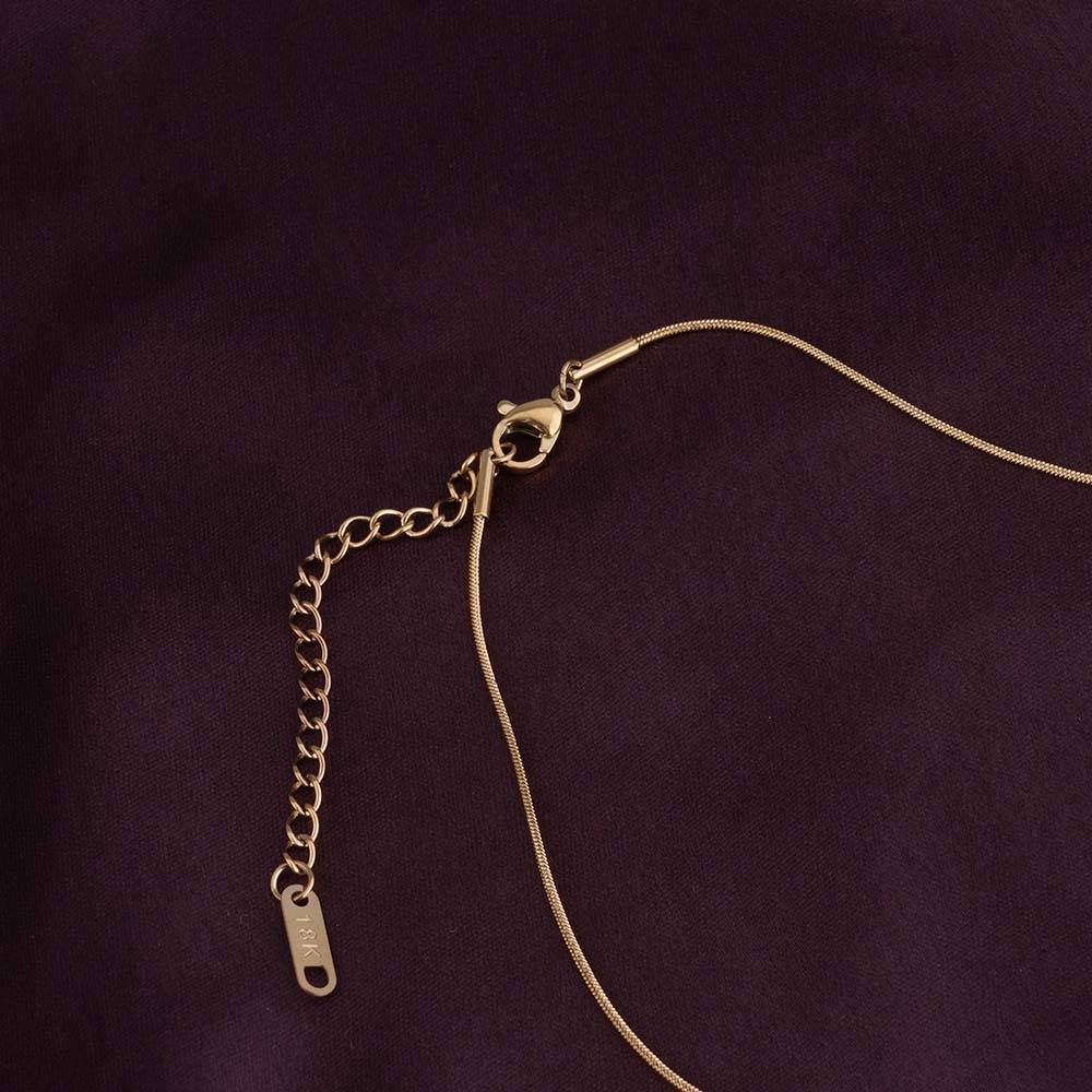 Minimalist Loop Gold Necklace : PMW01NC076