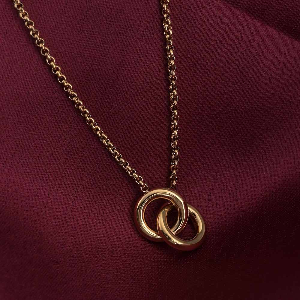 Interlock Gold Chain Necklace : PMW01NC082