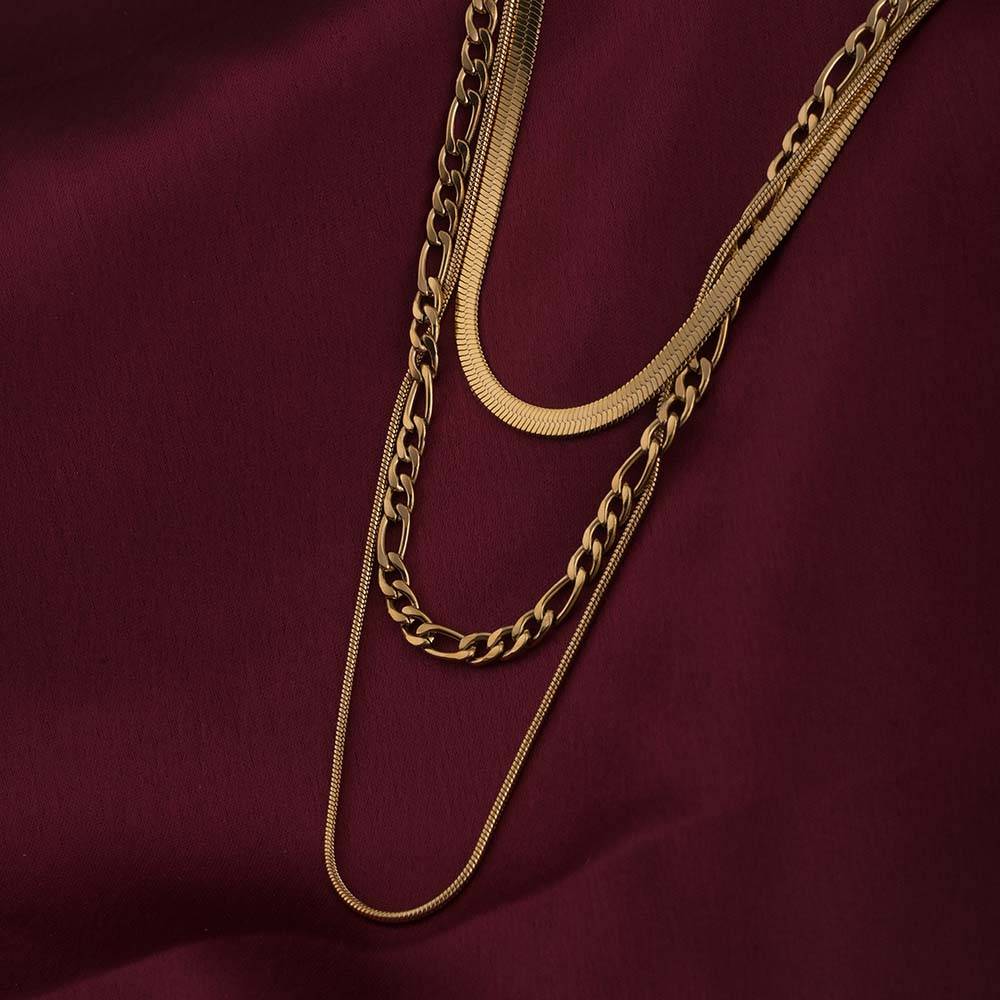 Triple Strand Layered Gold Necklace : PMW01NC083