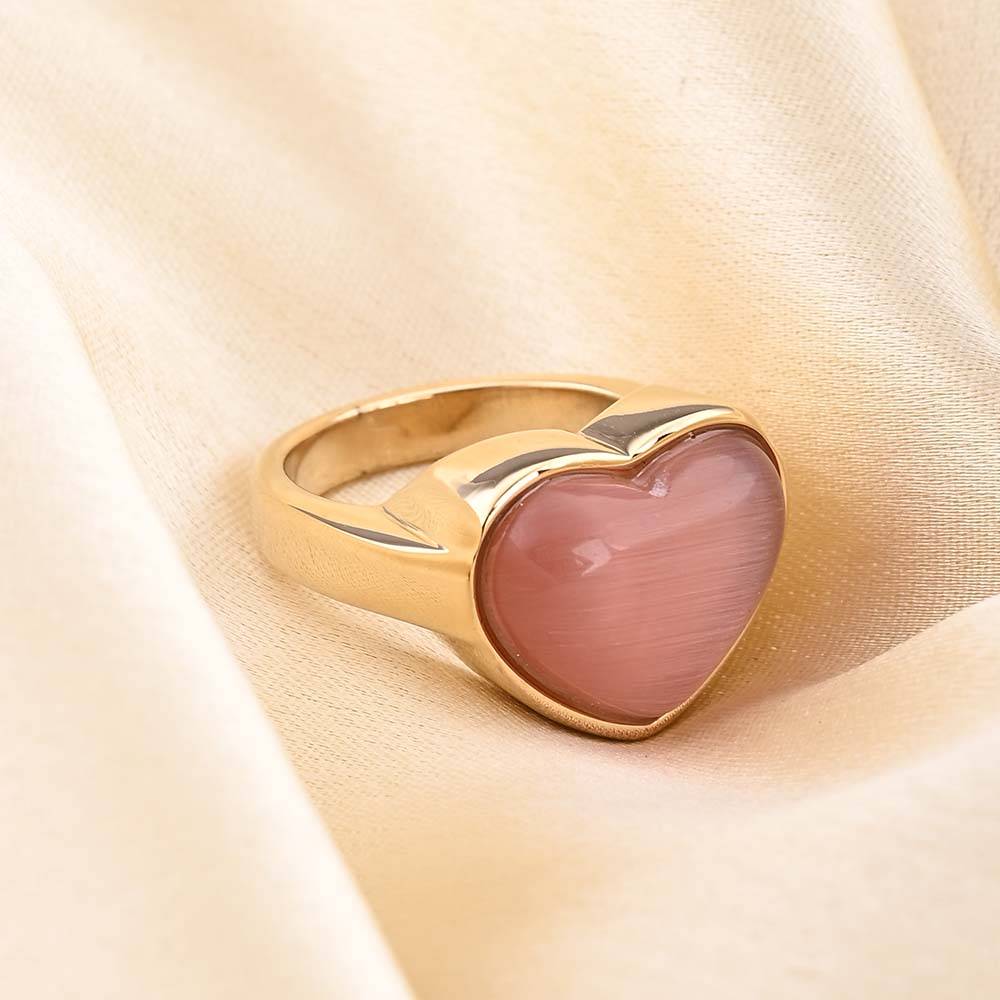 Delicate Stone Heart Ring : PMW01RG006