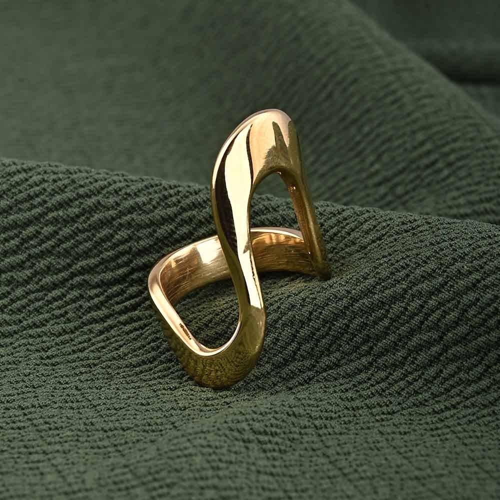 Gold Curve Ring : PMW01RG010