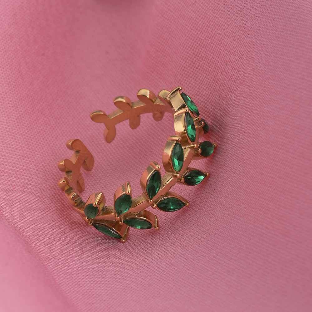 Green Leaf Gold Ring : PMW01RG023