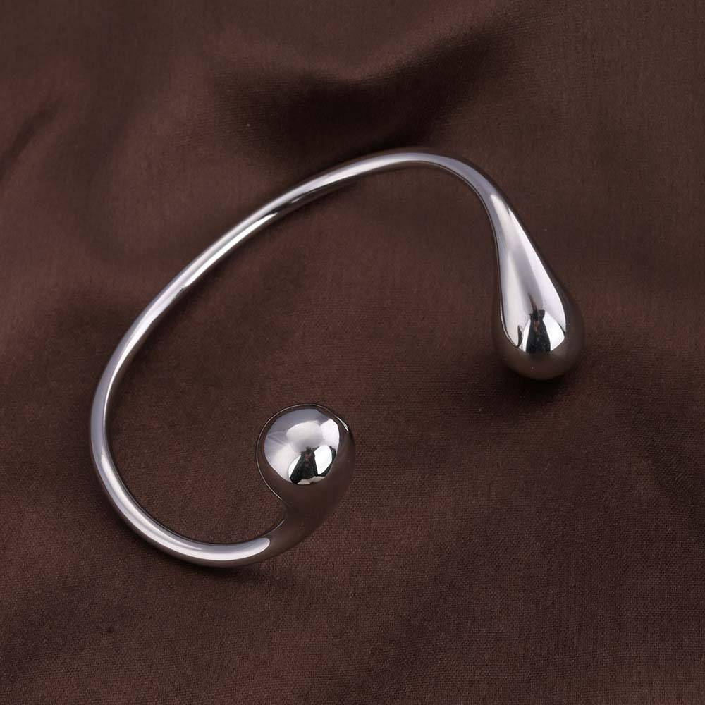 Unique Curved Silver Cuff Bracelet : PMW02BR012