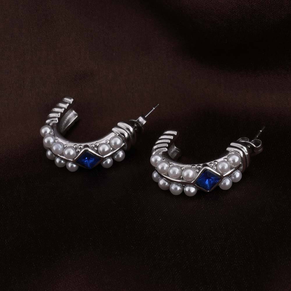 Classic Pearl And Sapphire Silver Hoop Earrings : PMW02ER030