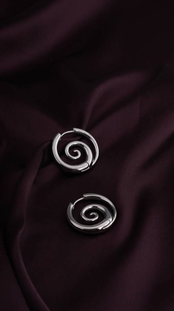 Spiral Serenity Silver Hoops Earrings : PMW02ER036