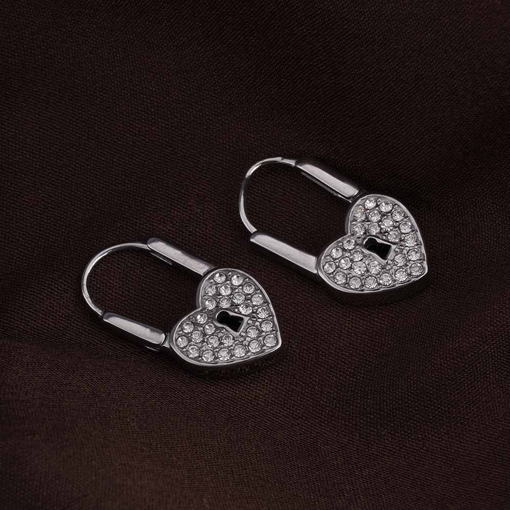 Love Lock Silver Hoop Earrings : PMW02ER038