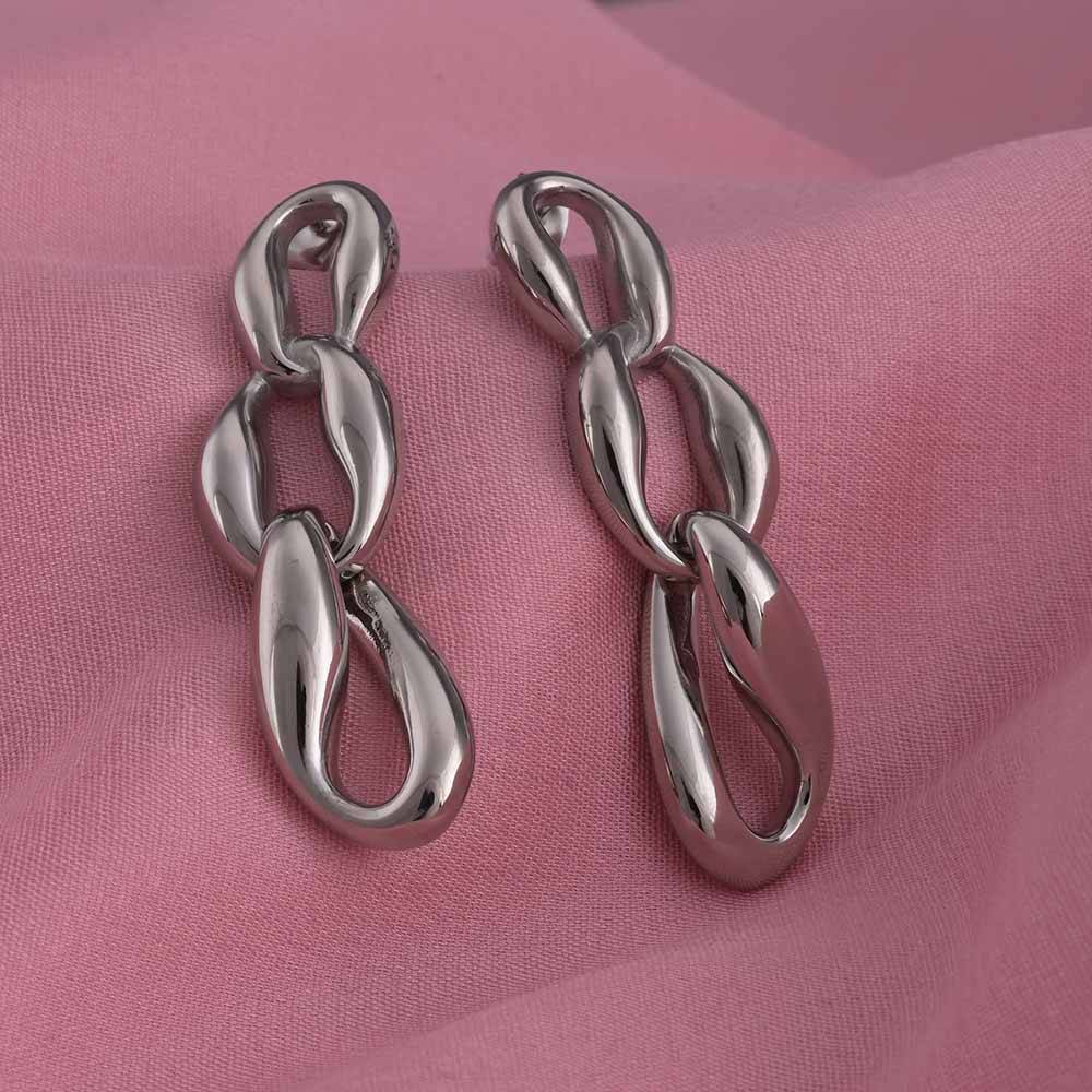 Linked Silver Chain Drop Earrings : PMW02ER039