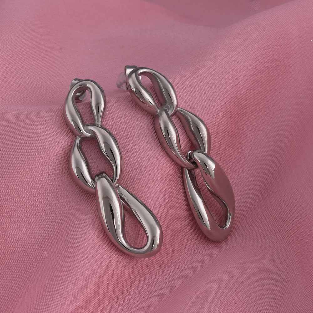 Linked Silver Chain Drop Earrings : PMW02ER039
