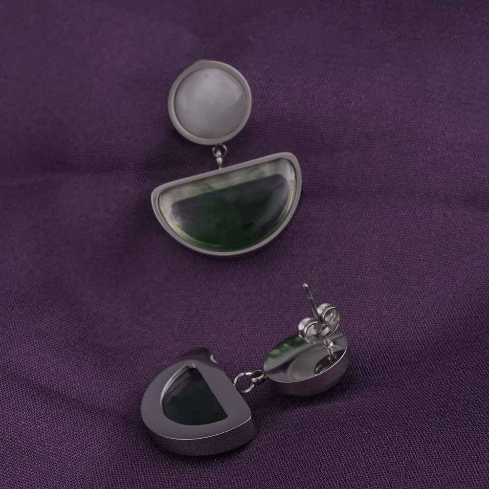 Half-Moon Silver Earrings : PMW02ER042