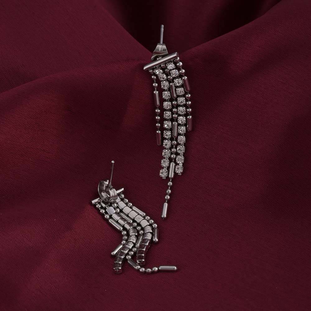 Zircon Studded Silver Drop Earrings : PMW02ER043