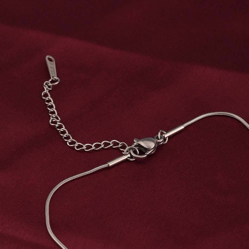 Urban Edge Silver Necklace For Womens Waterproof & Anti-Tarnish : PMW02NC001