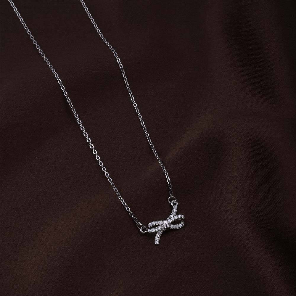 Zircon-Studded Knot Necklace | Silver : PMW02NC013