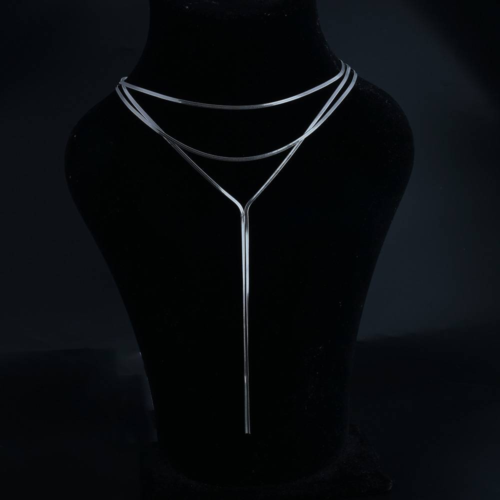 Detailed Long Linked Silver Chain Necklace : PMW02NC016