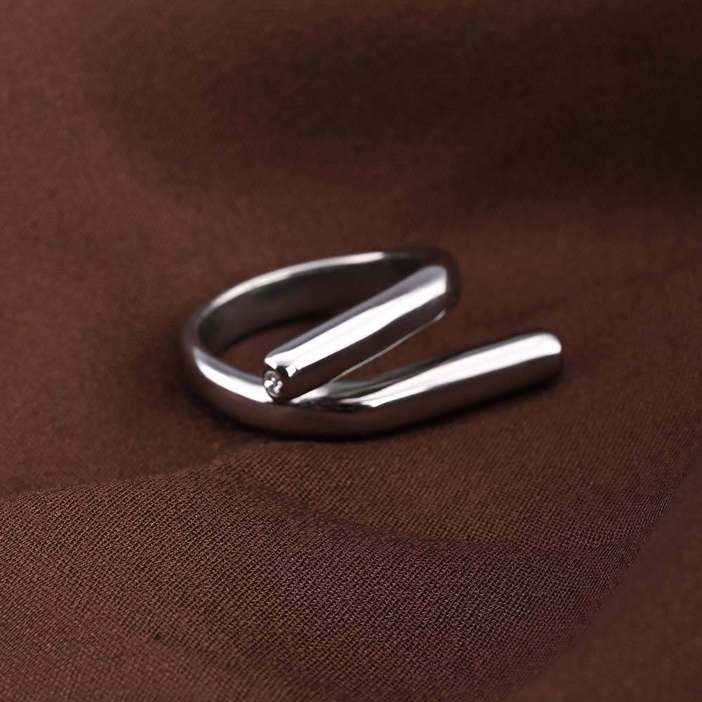 Sleek Silver Band Ring : PMW02RG001