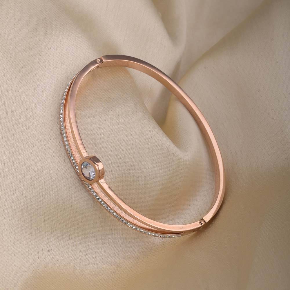 Women'S Exquisite 18K Rose Gold-Plated Bracelet With Stones : PMW03BR023