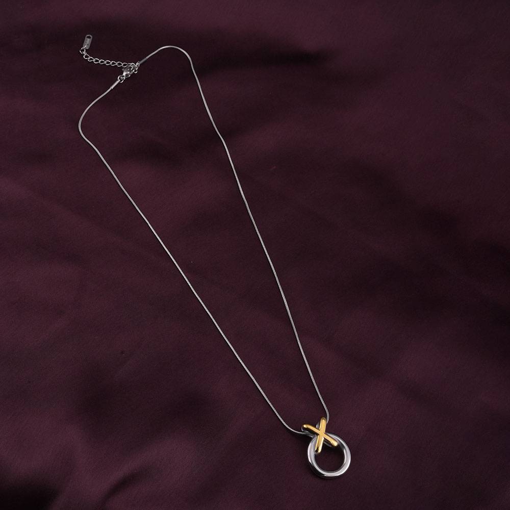 Circle Of Love Chain Necklace : PMW04NC002