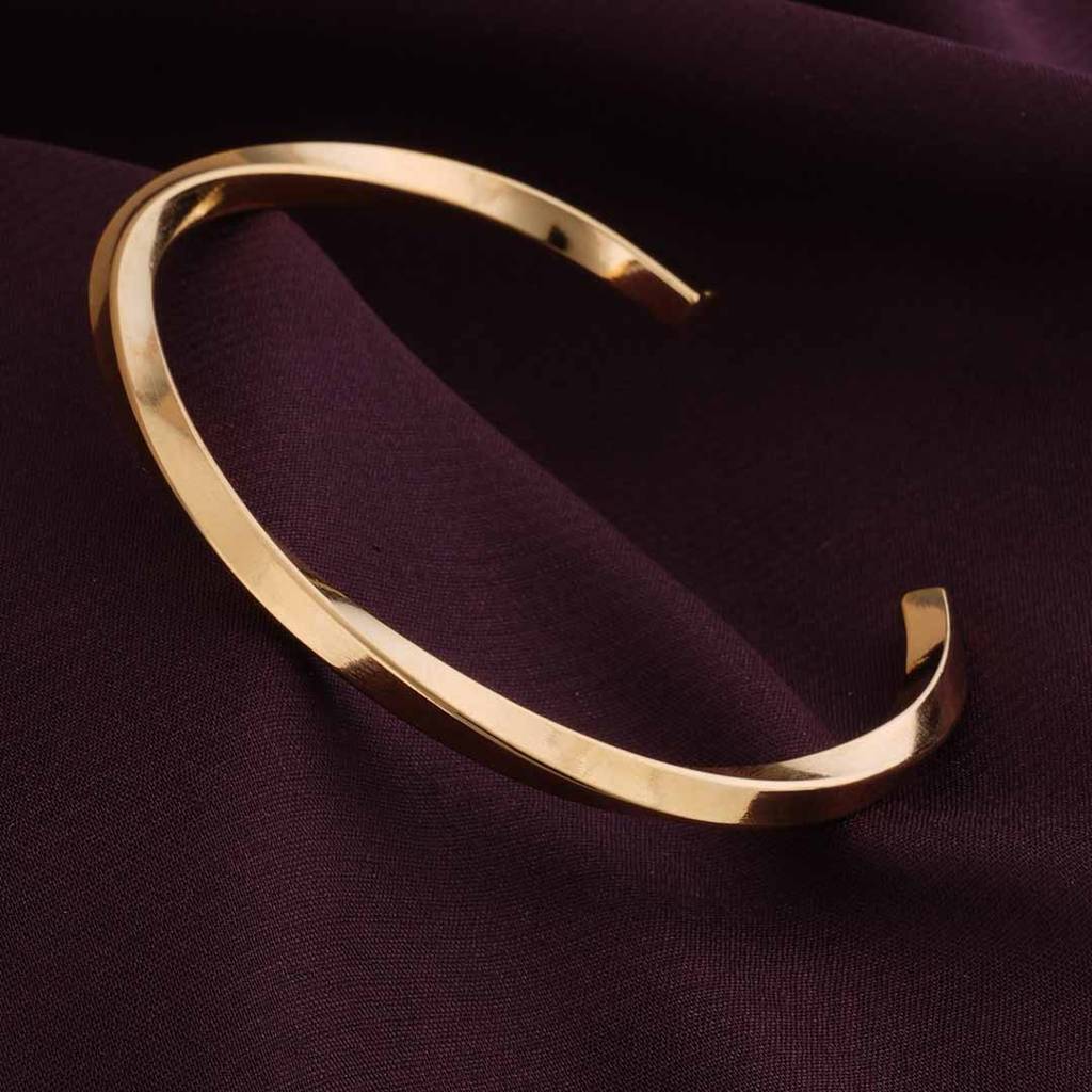 Golden Hammerd Cuff Bracelet For Women : PMWSSBR137-G