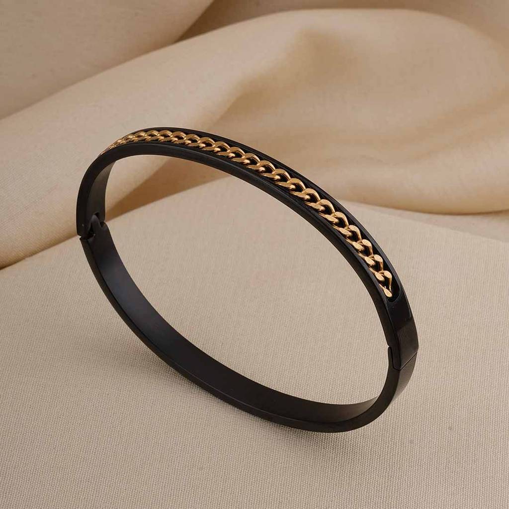 Chain Detailed Black Bracelet For Women : PMWSSBR146-G