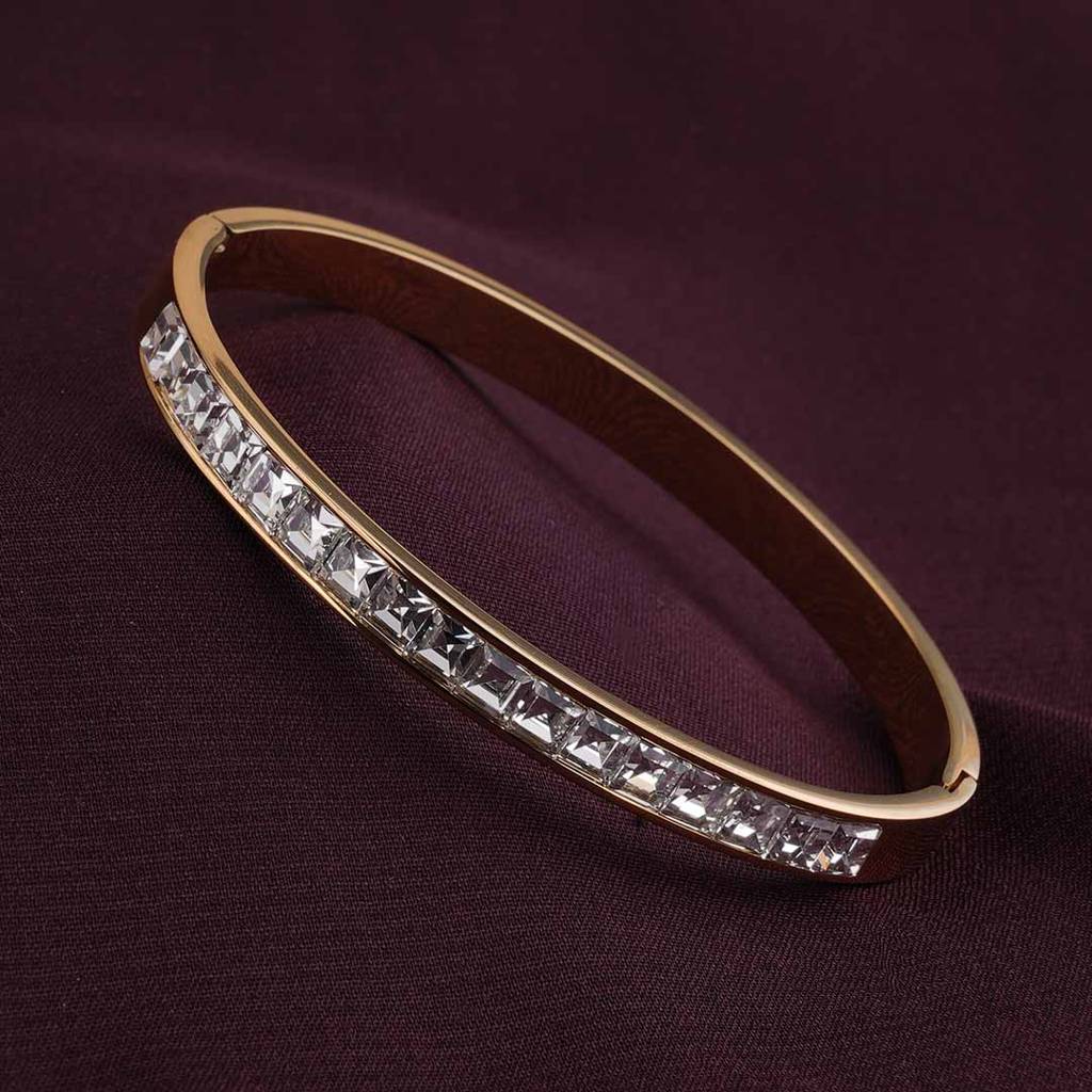 Sparkling Gems Bangle Bracelet For Women : PMWSSBR151-G