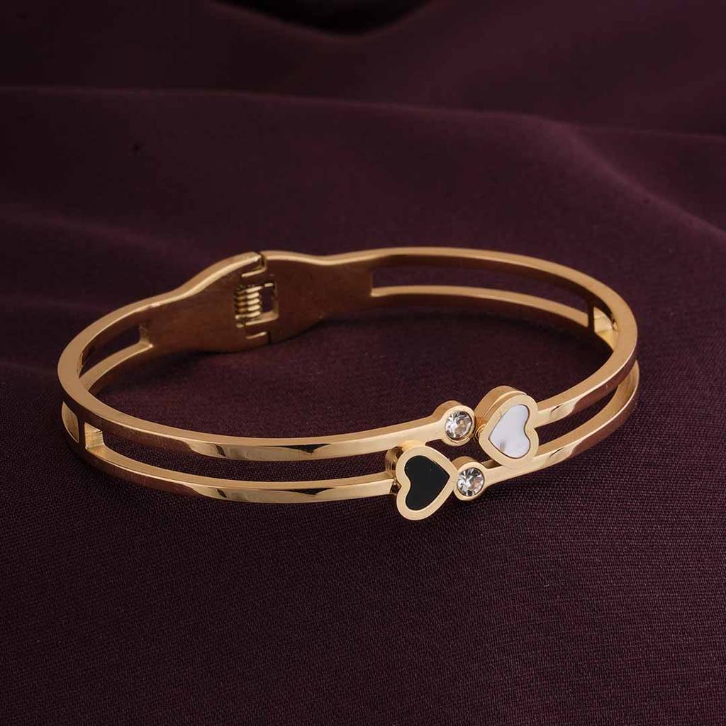 Heart Of Gold Bracelet For Women : PMWSSBR153-G