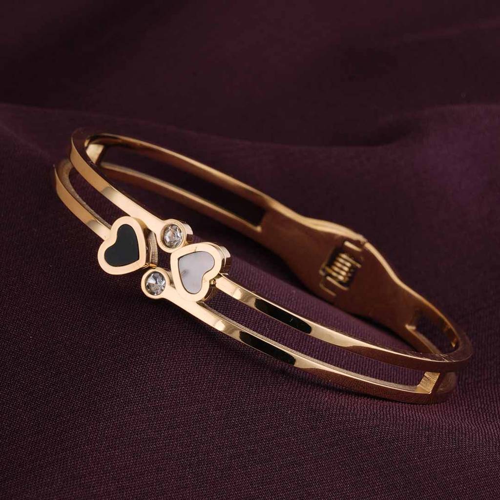 Heart Of Gold Bracelet For Women : PMWSSBR153-G