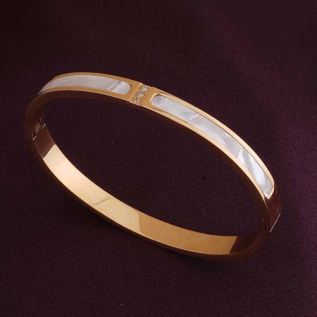 Classic Gold Bangle Bracelet For Women : PMWSSBR157-G