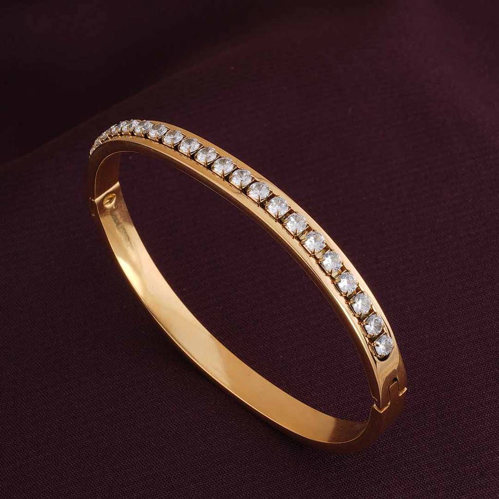 Shine Bright Gold Bracelet For Women : PMWSSBR160-G