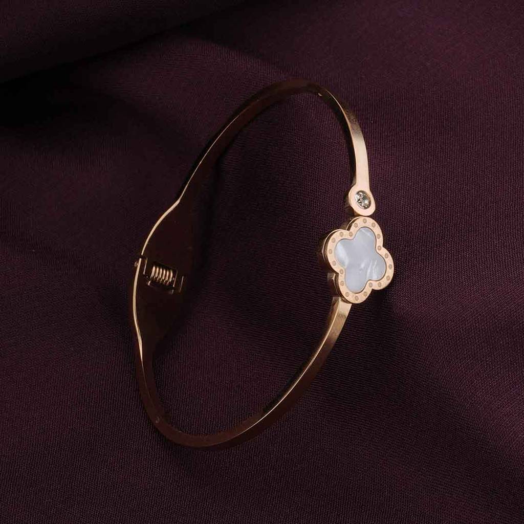 Vintage Gold Bangle Bracelet For Women : PMWSSBR161-G
