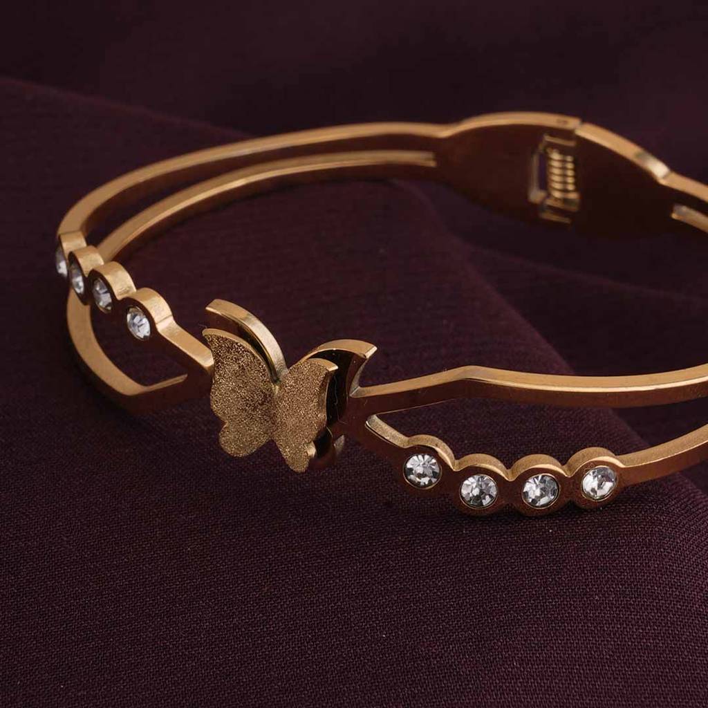 Delicate Butterfly Bracelet For Women : PMWSSBR163-G