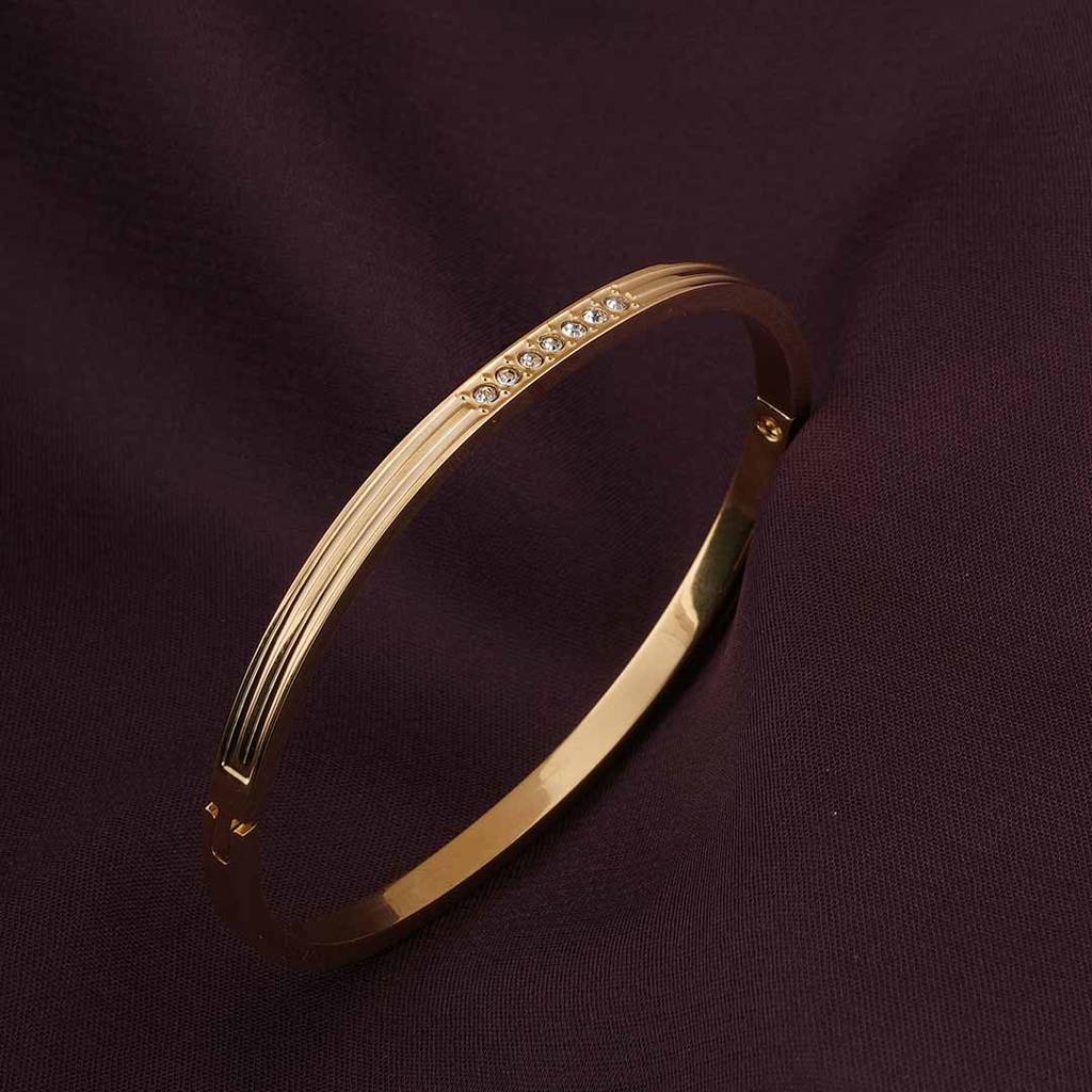 Subtle Gold Bangle Bracelet For Women : PMWSSBR165-G