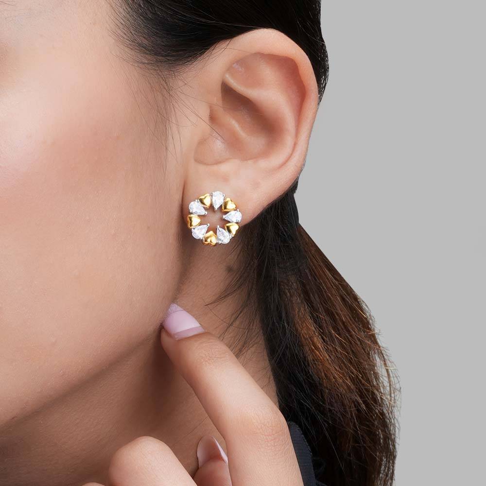 925 Sterling Silver Bling Pulse
Diva Stud Earrings For Womens - Waterproof & Anti Tarnish : PMWSTER261-G
