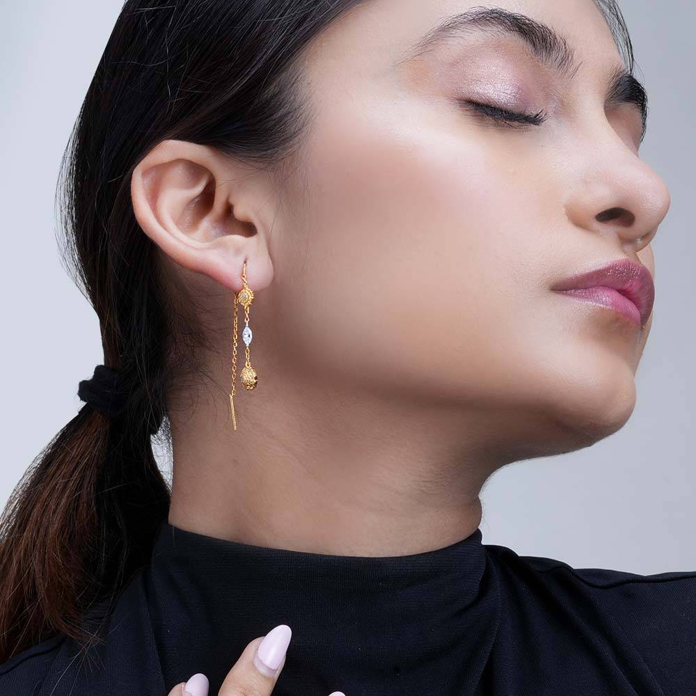 925 Sterling Silver Gendaphool
Glam Danglers For Womens - Waterproof & Anti Tarnish : PMWSTER263-G