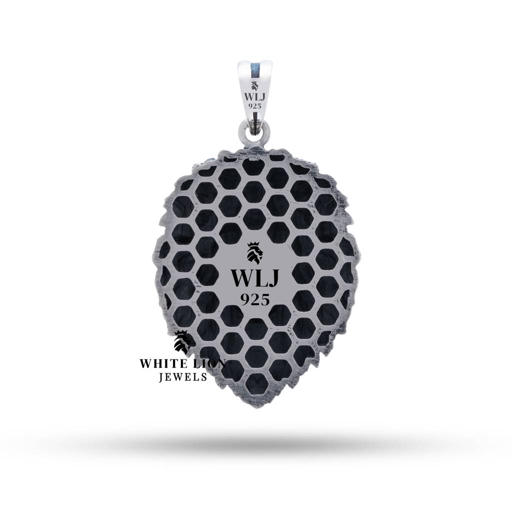 Calm Lion Pendant : PPO2044