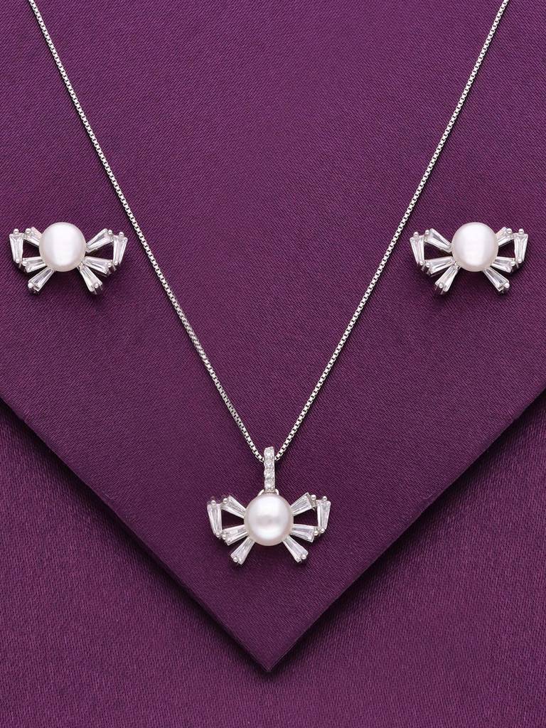 Sterling Minimalistic Pearls Pendant With Chain & Earrings Set : PSCP143-S-NA